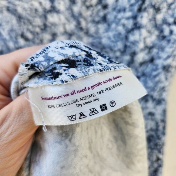 M.M.LaFleur Sarah 4.0 Dress in Indigo Marble - Picture 14 of 14